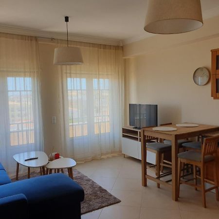 Oura Beach T1 Apartment Coral , Close To The Strip, Swimming Pool, Wi Fi, A/C Albufeira Bagian luar foto
