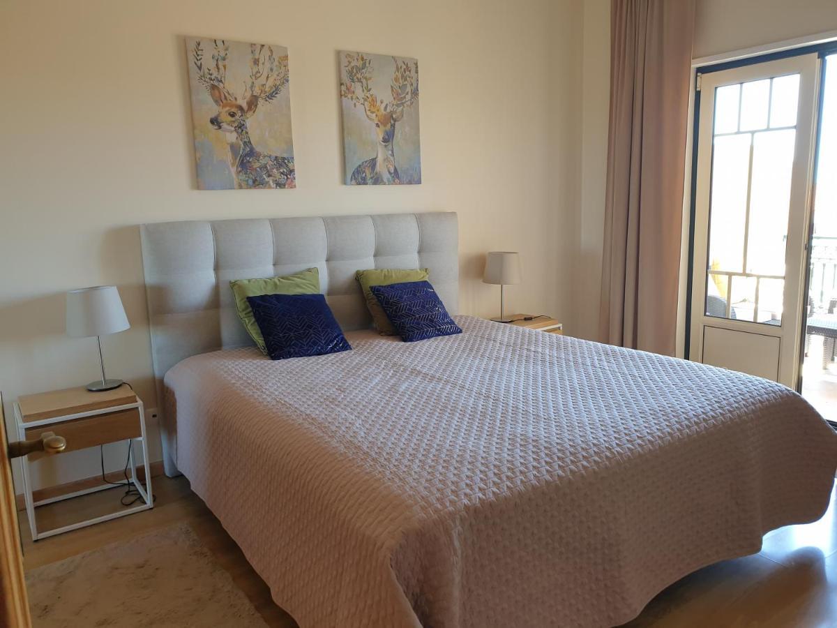 Oura Beach T1 Apartment Coral , Close To The Strip, Swimming Pool, Wi Fi, A/C Albufeira Bagian luar foto