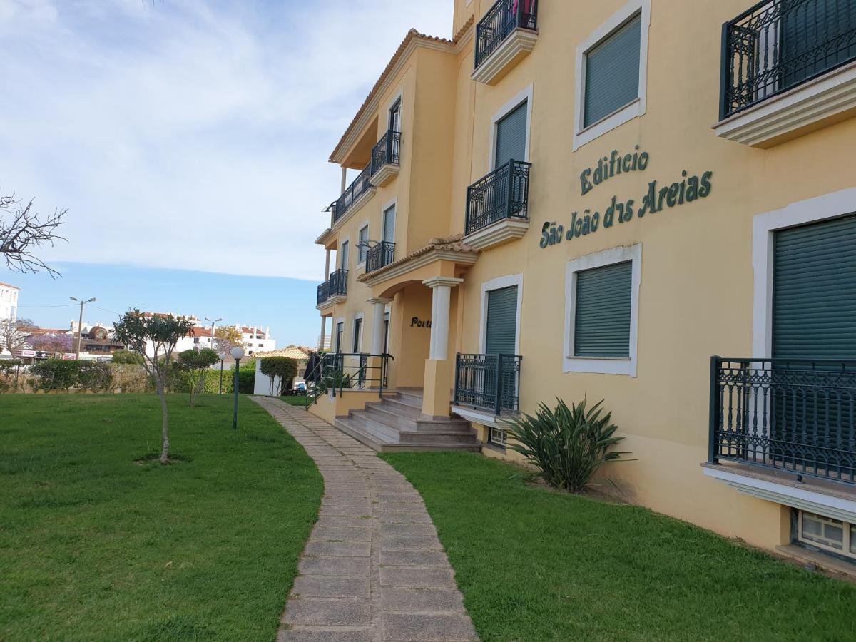 Oura Beach T1 Apartment Coral , Close To The Strip, Swimming Pool, Wi Fi, A/C Albufeira Bagian luar foto
